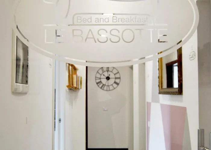 Alojamento de Acomodação e Pequeno-almoço Le Bassotte 4*